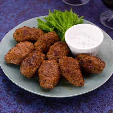 トルコ料理「キョフテ」の世界へ！多様なレシピと魅力を徹底解説！トルコ発祥！絶品ミートボール「キョフテ」の多様性と食べ方