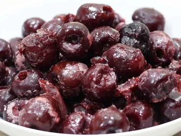 業務スーパーの冷凍アメリカンチェリーはどうなの？ 甘酸っぱさレベルや食べ方をチェックしてみた 