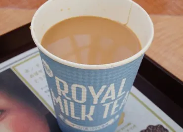 ミスドのロイヤルミルクティおかわり自由って本当？お得な情報と楽しみ方をご紹介！ミスドのロイヤルミルクティ、おかわり自由サービス徹底解説！