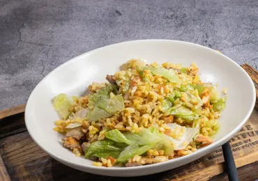 餃子の王将」の炒飯をお家で再現！これは使える！簡単＆絶品「炒飯の素」 