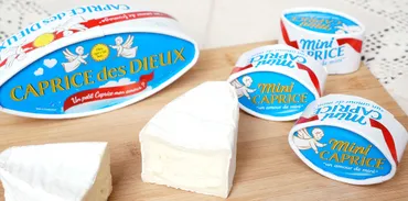 マイルドな白かびチーズ「カプリス・デ・デュー」 