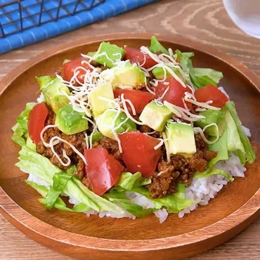 チリパウダーで本格的!タコライスの王道レシピ