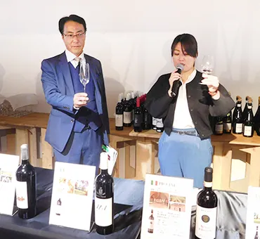 イオンリカー、ワイン飲み放題イベント開催 海外生産者が約100種類を提供 