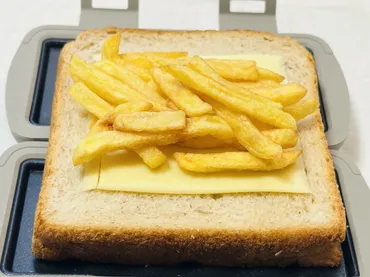 3COINS】ホットサンドをセブンの冷凍フライドポテトで作る【コンビニでホットサンド】 