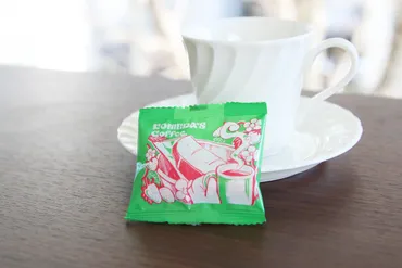 デザイン学部学生の作品が 「コメダ珈琲店 豆菓子パッケージ」に採用されました