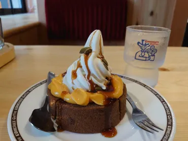 コメダ】秋の新作はかぼちゃ！お月見クロネージュパンプキンを食べた正直な感想