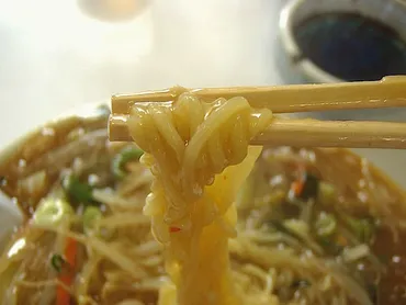 タコボウズのうまいメシ、みつけた！】file002 箱根板橋・ひろし食堂の「スタミナ麺」 