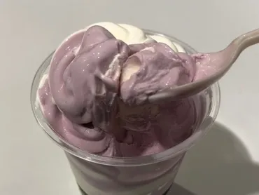 2024年コストコフードコート新作の紅芋ソフトクリームが本当に濃厚で美味しい！