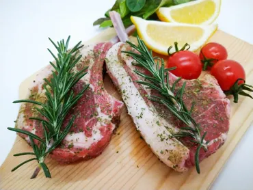 ラム肉の臭みを消す方法とポイントを解説