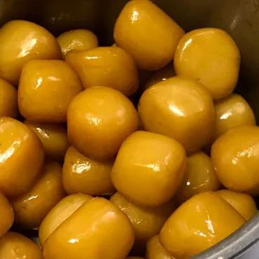 業務スーパーの国産煮込み用玉こんにゃく１ｋｇは３００円未満で山形名物玉こんにゃくが食べ放題！ 