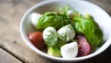 カプレーゼだけじゃない♪「モッツァレラチーズ」の美味しいレシピ集