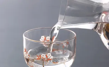 日本酒の賞味期限は?未開封(開栓前)・開封後(開栓後)のおいしく飲める期間とは