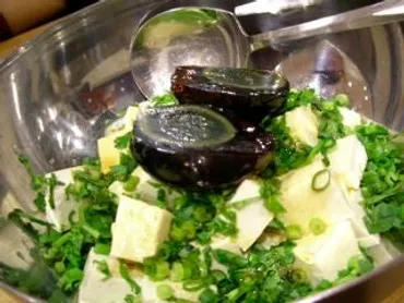 世界初のパクチー専門店 ~パクチーハウス東京@経堂~