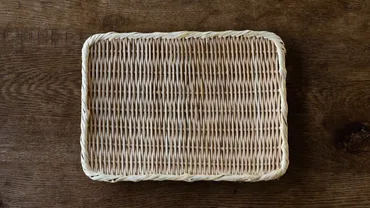 老舗・荒物問屋に教えてもらう、竹ざるとのおつきあい