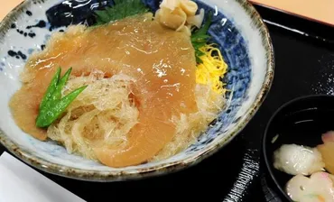 サメの街゛宮城・気仙沼に「豪華フカヒレ丼」復活（THE PAGE） 