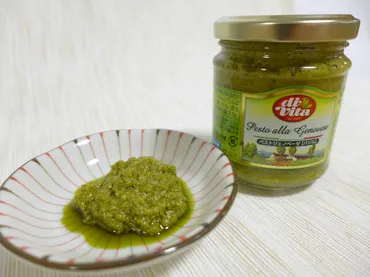 業務スーパー】ライターおすすめ!パスタにサラダに!イタリア発「ジェノベーゼ」