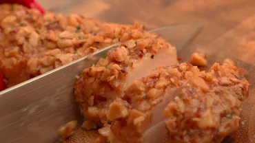 高タンパク低脂肪【スモークチキンバー】ナッツと鶏むね肉燻製の最強ダイエット食とは?