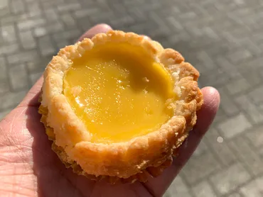 横浜中華街で老舗の紅棉と頂好食品の「エッグタルト」食べ比べてみた!