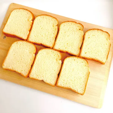 誰か手を止めてくれ…!業務スーパーの「ふわっふわパン」高級食パンみたいな甘さにびっくり!