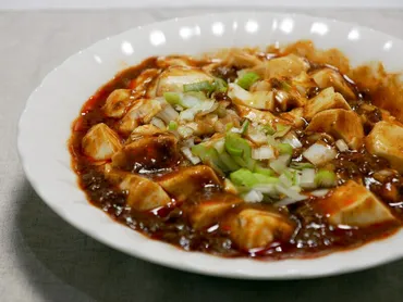 重慶飯店 麻婆豆腐醤：自宅で本格中華？手軽に味わえる秘訣とは？重慶飯店 麻婆豆腐醤の魅力：老舗の味を自宅で