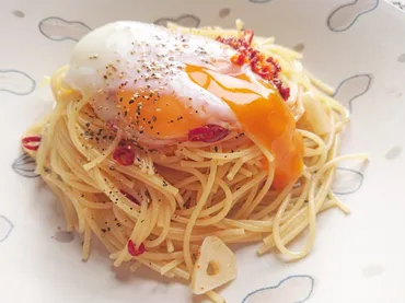 フライパンつで作る!食べるラー油でピリ辛和風ペペロンチーノの作り方【レシピ】