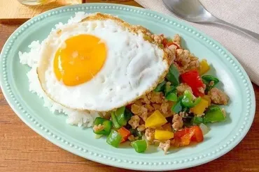タイ料理の「ガパオ」の意味は?ガパオライスの食べ方やレシピも伝授