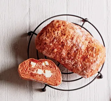 混ぜて分焼くだけ!「ドデカパン」をつくってみよう