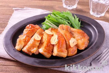 ガーリックチキンステーキ(クセになるガーリックバター醤油だれ使用)のレシピ・つくり方