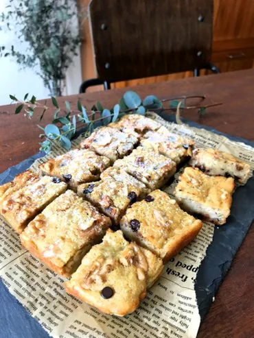 バター不使用しっとりふわふわバナナチョコナッツケーキ」山本ゆり