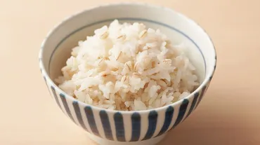 食べないと損⁉スーパーフード「もち麦」の摂取で期待できるつの健康効果