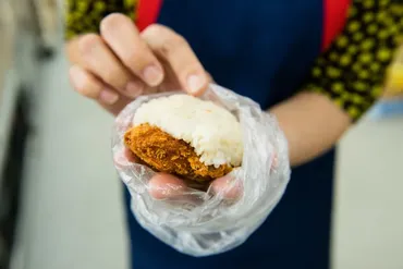 石垣島の名物オニササ!知念商会の【おすすめメニュー2つ】とは?