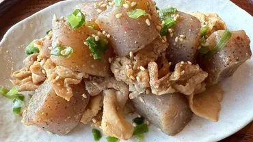 わが家の人気おかず!「こんにゃくと豚こまのみそ炒め煮」が大満足のおいしさ♪