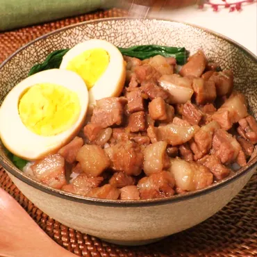 自宅で簡単!ルーローハン魯肉飯の作り方