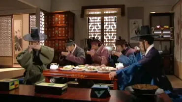 韓国のお酒の席でのマナー