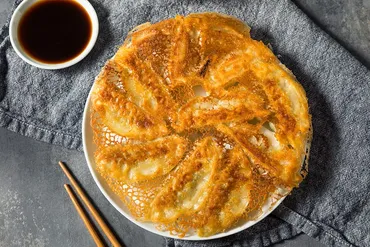 冷凍餃子の美味しい焼き方レシピ
