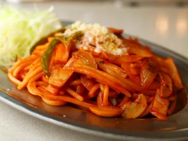 横浜・ナポリタン】これが元祖。野毛のセンターグリルがケチャップ味を考案。信じるか信じないかは……