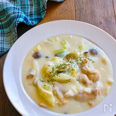 片栗粉で簡単♪鶏肉ときゃべつとしめじのクリームシチュー