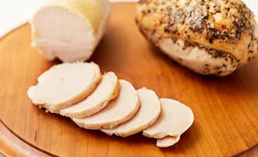 鶏ハムの決定版レシピ。しっとり・臭みなし、これが理想形!