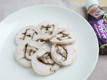 禁断の黒胡椒で鶏ハム♪しっとりジューシースパイシー
