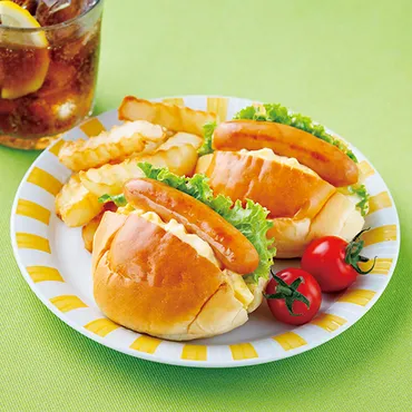 パリッと朝食でマヨたまミニホットドッグ–