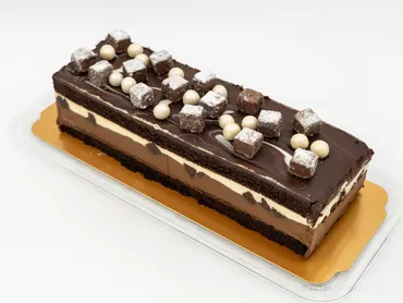 今年はひと味違う!コストコのクリスマス限定タキシードケーキ