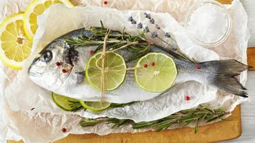 魚から「生臭さ」を取り除く、科学的なつの方法