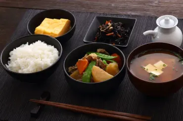 ユネスコ無形文化遺産に登録された「和食」って一体何がすごいの?季節・暮らしの話題年月日