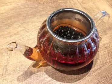 黒豆茶に期待できるつの効能と、効果的な飲み方。飲み過ぎるとデメリットや副作用も［管理栄養士監修］