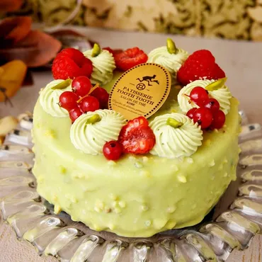 クリスマスケーキ2024徹底ガイド！予約、種類、おすすめ情報まとめ？2024年クリスマスケーキ：予約から選び方、種類、おすすめ情報まで