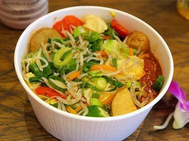 食べるだけで南国気分!「成城石井」のシンガポールフェアの惣菜&デザートの本気度がスゴい–食楽