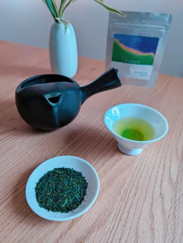 抹茶の世界へようこそ！抹茶の品種から、水出し緑茶、抹茶碗まで、抹茶を深く楽しむ方法とは？抹茶の世界へようこそ！抹茶の様々な楽しみ方