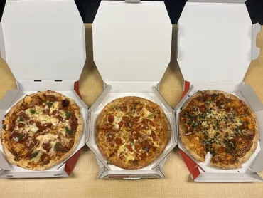 こんな違うのかよ」ピザ社食べ比べした結果が衝撃的すぎた。同じマルゲリータなのに!≪編集部レポ≫