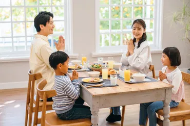 いただきます」と「ごちそうさま」を心から言える子に!マナー講師が伝える「食事の挨拶」の本当の意味