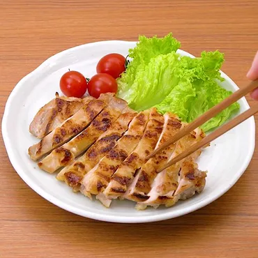 簡単おいしい♪塩麹でチキンステーキのレシピ動画・作り方